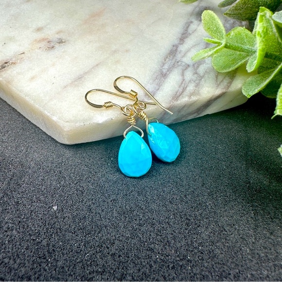 Lamorajewels Jewelry - Genuine Turquoise Sleeping Beauty Dangle Earrings Gold Filled